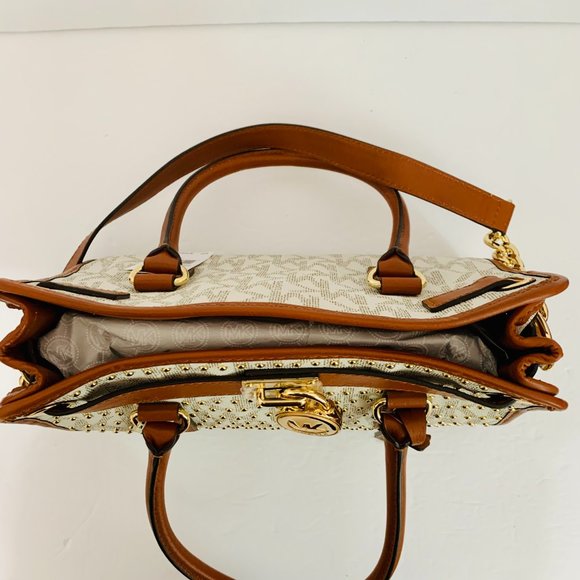 MICHAEL KORS HAMILTON STUDDED VANILLA AND GOLD SATCHEL WITH DUST BAG - Picture 7 of 14